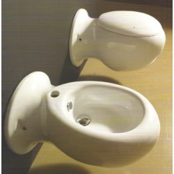NIC Design Made Toalettstolar